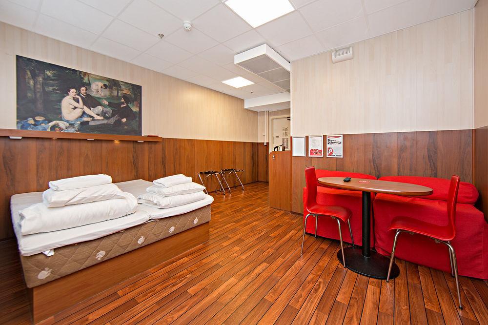 Omena Loennrotinkatu Hotel