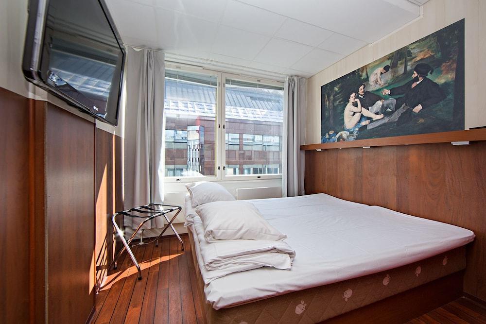Omena Loennrotinkatu 3* Helsinki